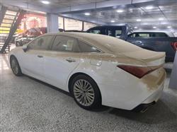 تويوتا أفالون